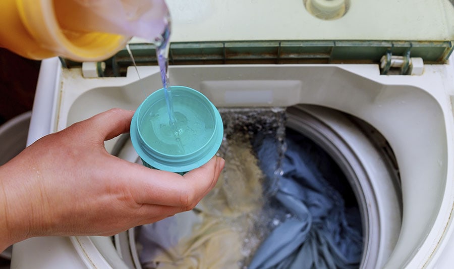 Como reutilizar água da máquina de lavar: confira as dicas